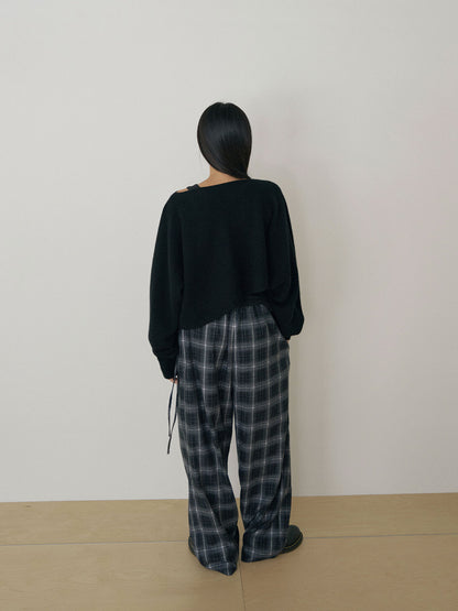 Unbalanced Boat Neck Pullover - Black 5