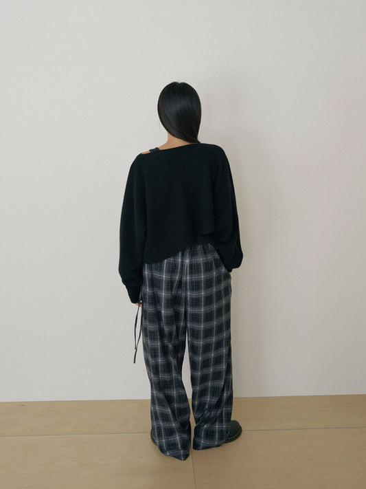 Unbalanced Boat Neck Pullover - Black 5