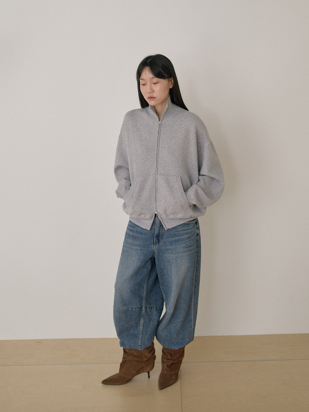 Ray Zip-up Cardigan - Gray 3