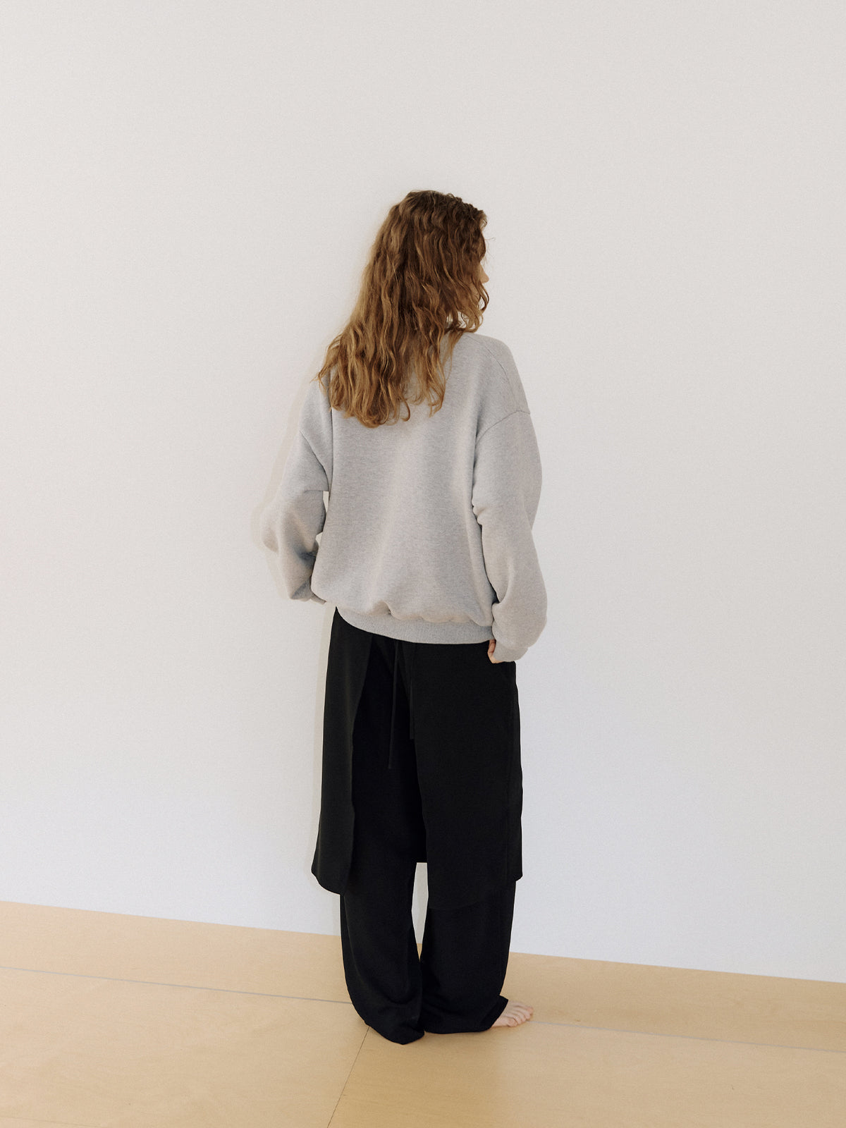 Raw Edge Sweatshirt - Gray 4