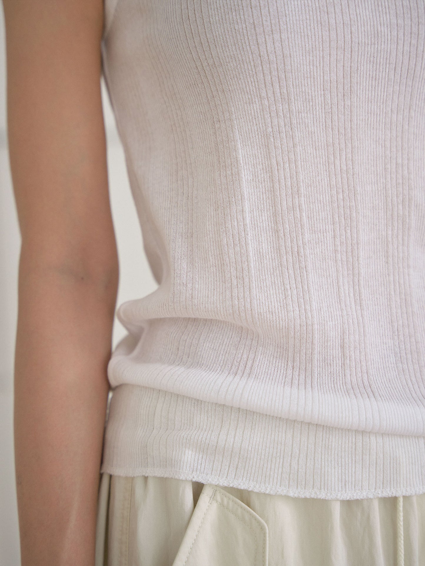 Summer V-neck Sleeveless - Ivory