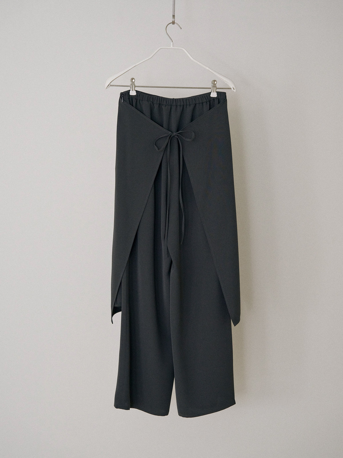 MARAN Skirt Overlay Pants - Charcoal 商品画像21/21
