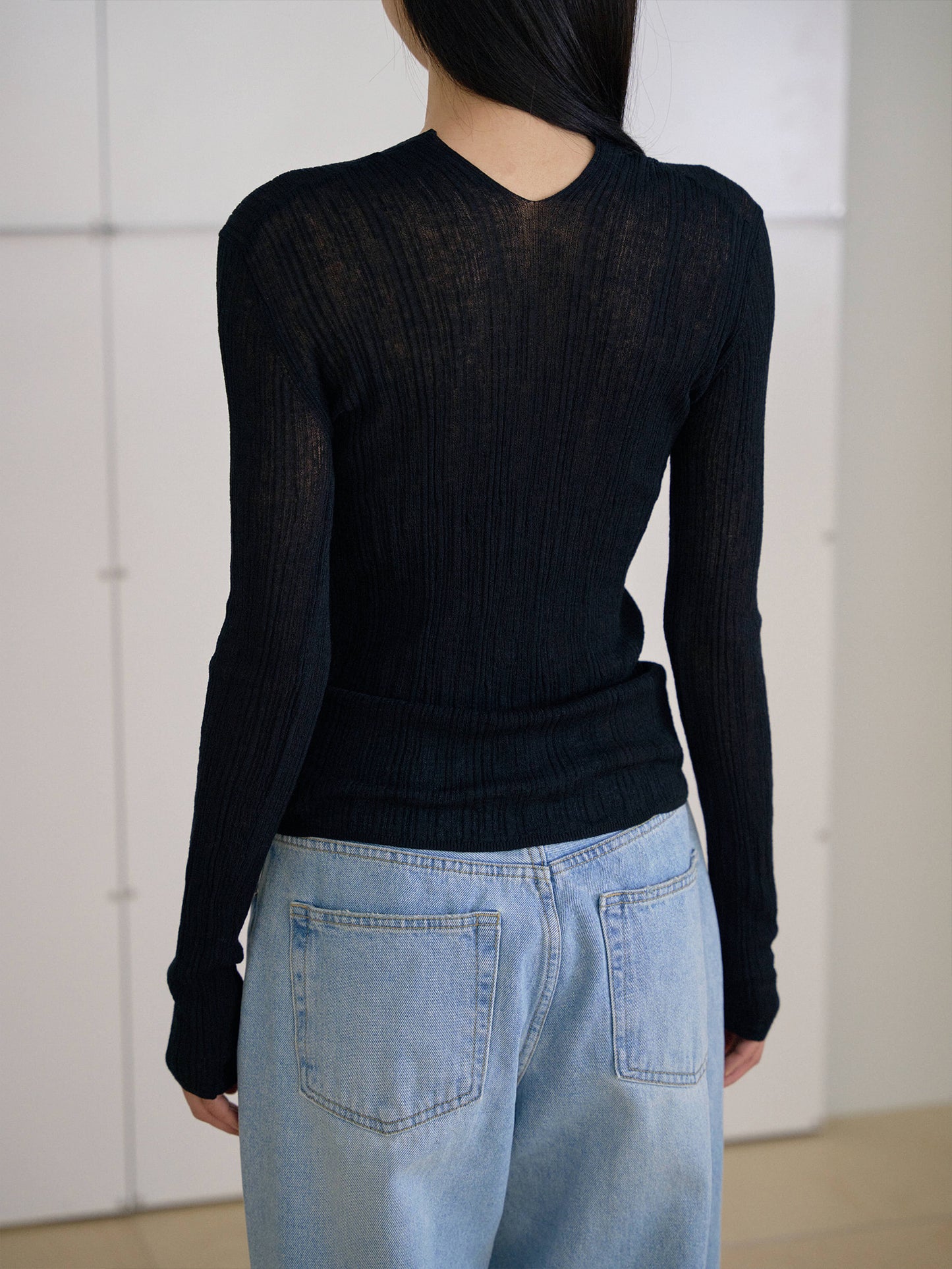 Multi Rib V-neck Pullover - Black