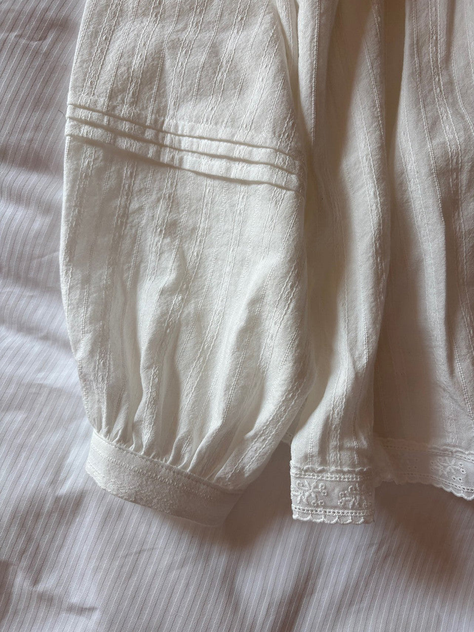 【A MA:DE】Oblique blouse