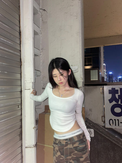 BASIC ROUND NECK LONG SLEEVE -WHITE