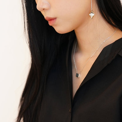 [SUMMER TAG SOL] HOLD BUTTON 925 SILVER NECKLACE