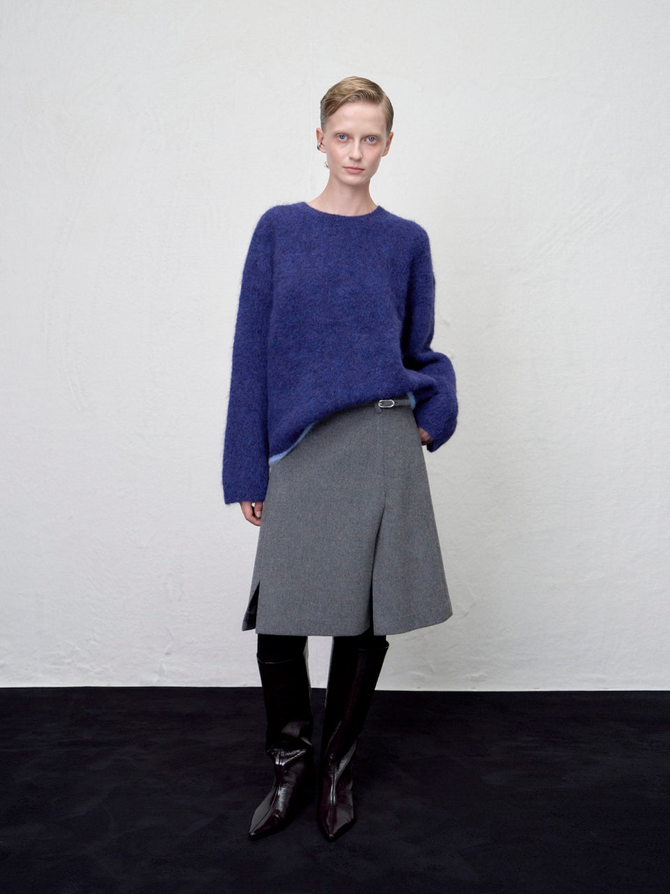 【ARIK. アリク AW】Shaula boxy alpaca knit jumper Violet Blue