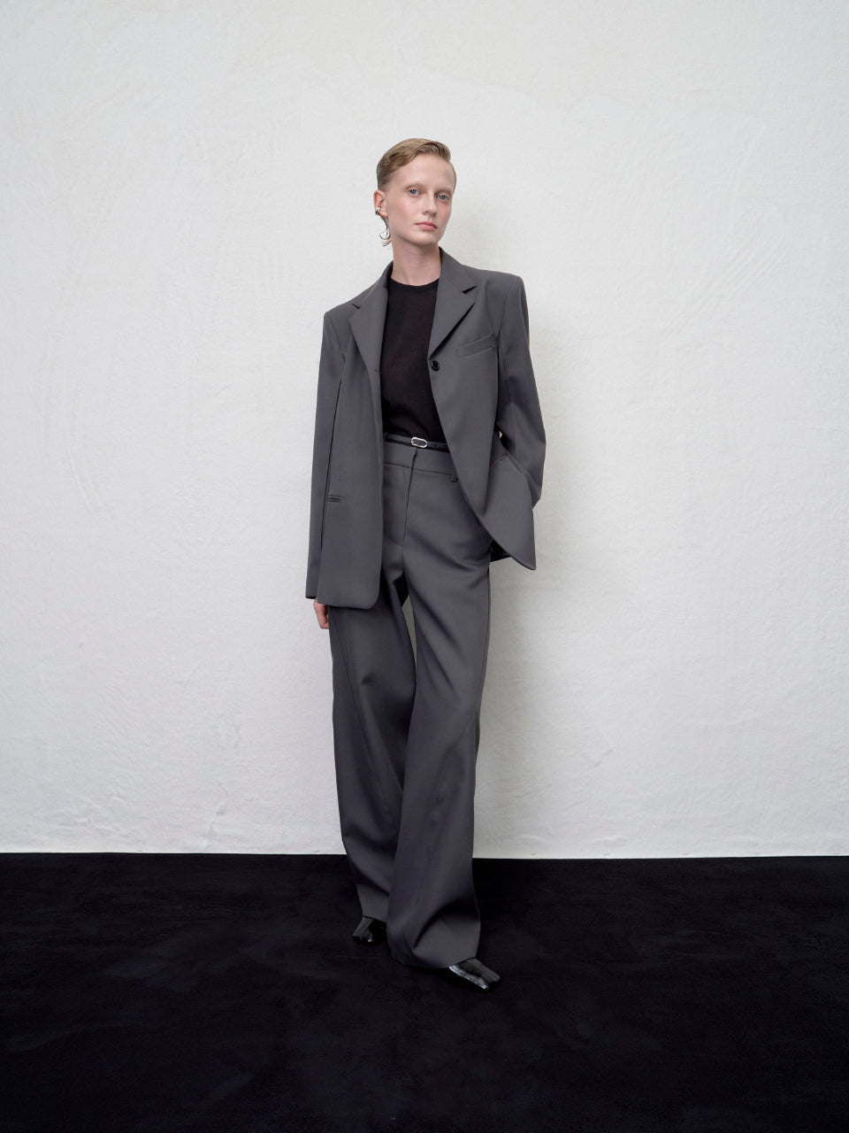 【ARIK. アリク AW】Tarius twisted belted wide pants Grey