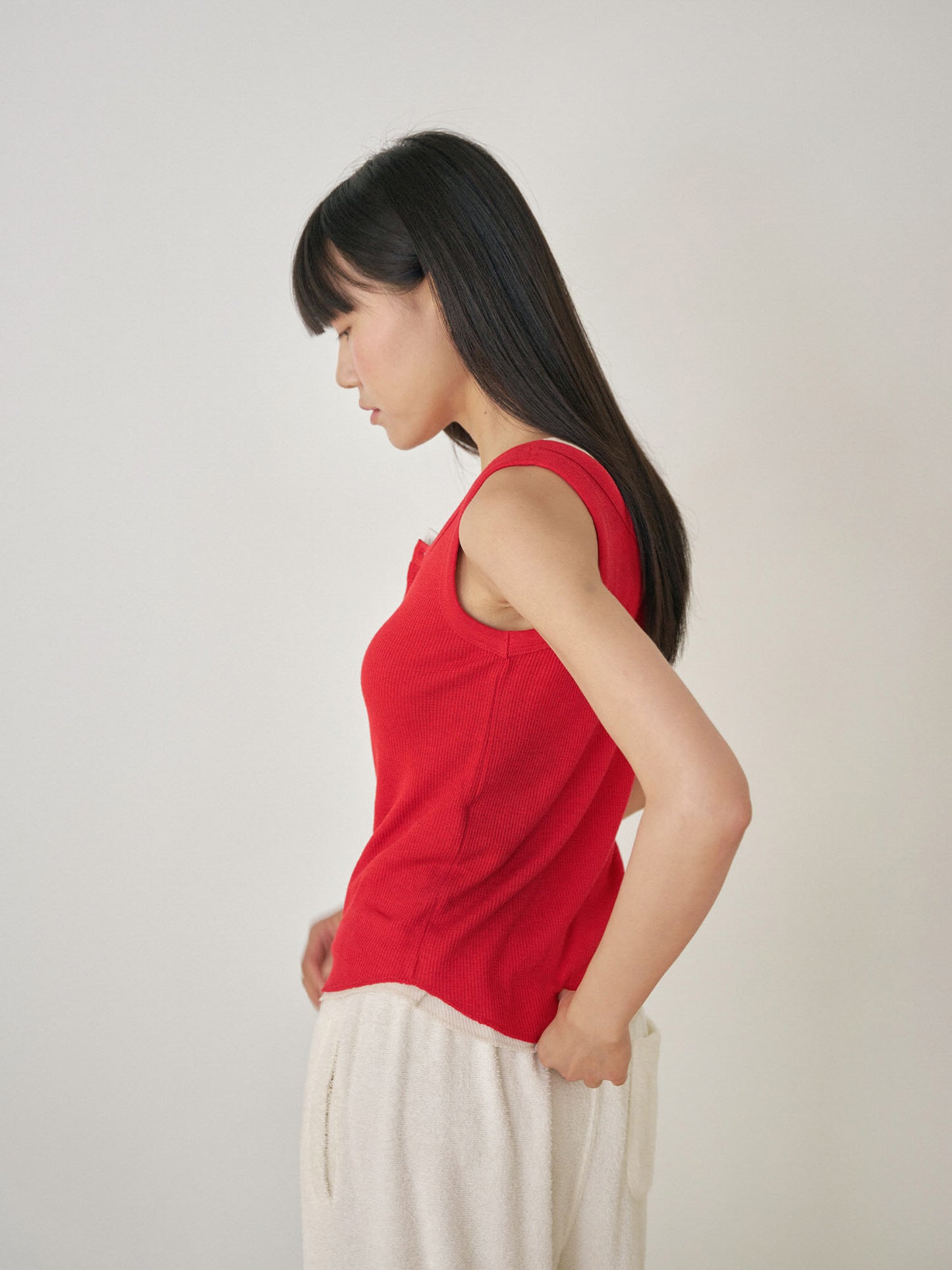 Waffle Button Sleeveless - Red