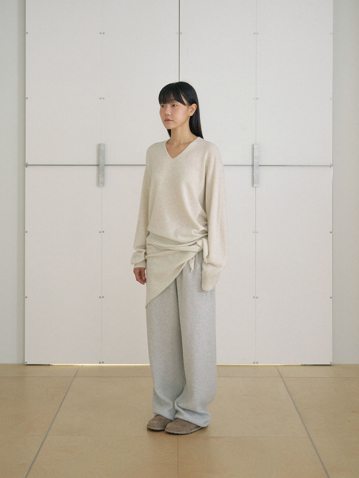 MARAN Cashmere Blend V-neck Pullover - Oatmeal 商品画像19/21