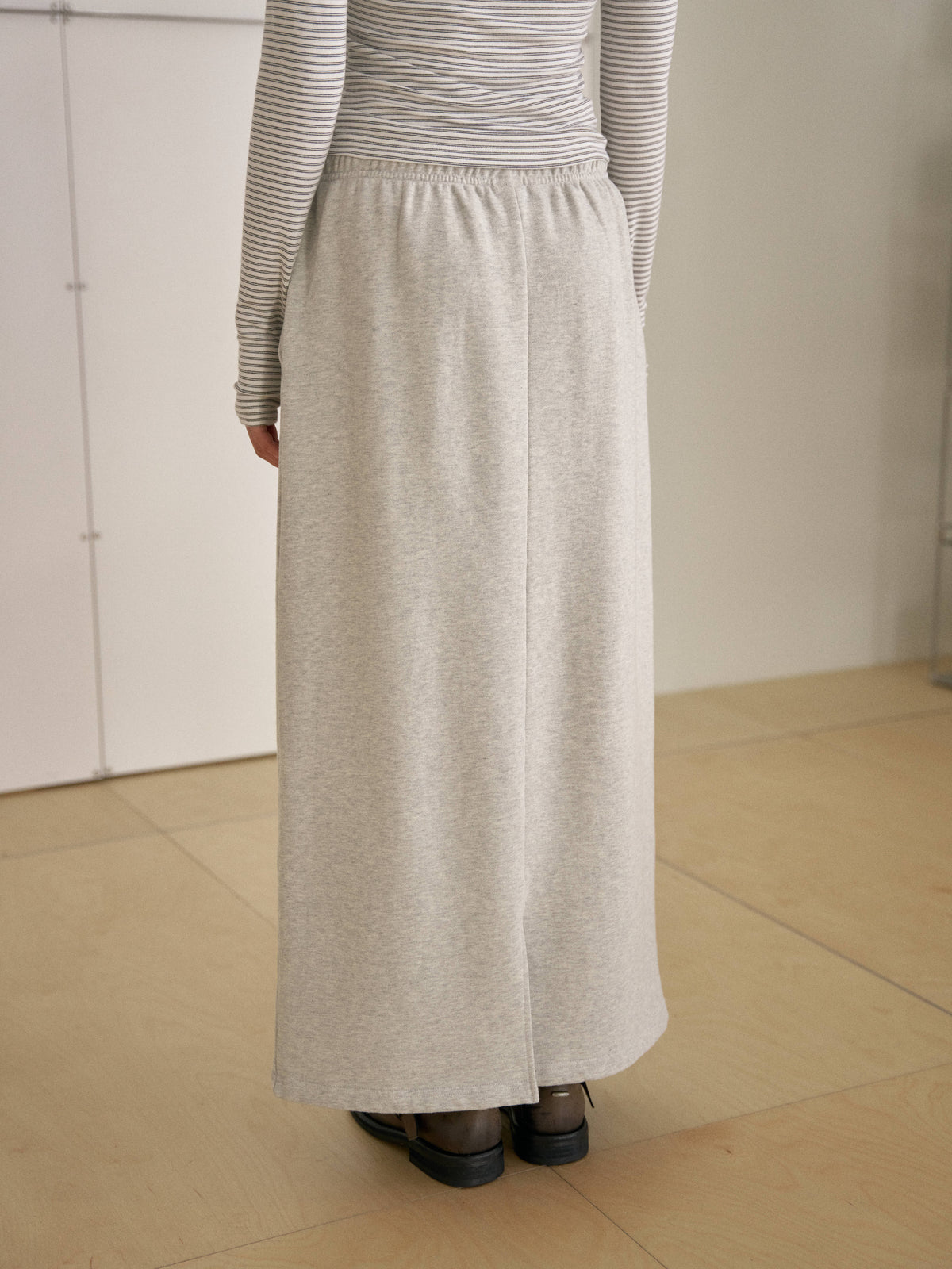 Center Slit Sweat Skirt - Light Gray 9