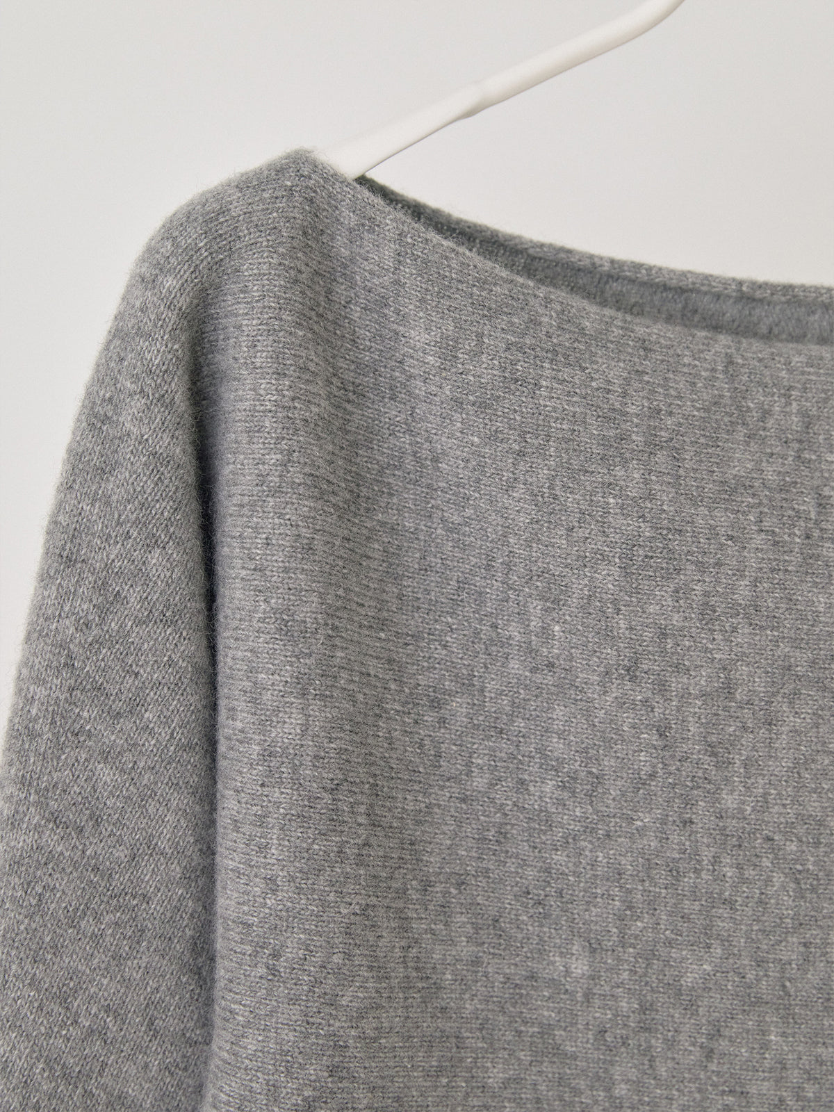 Flow Boat Neck Pullover - Gray 11