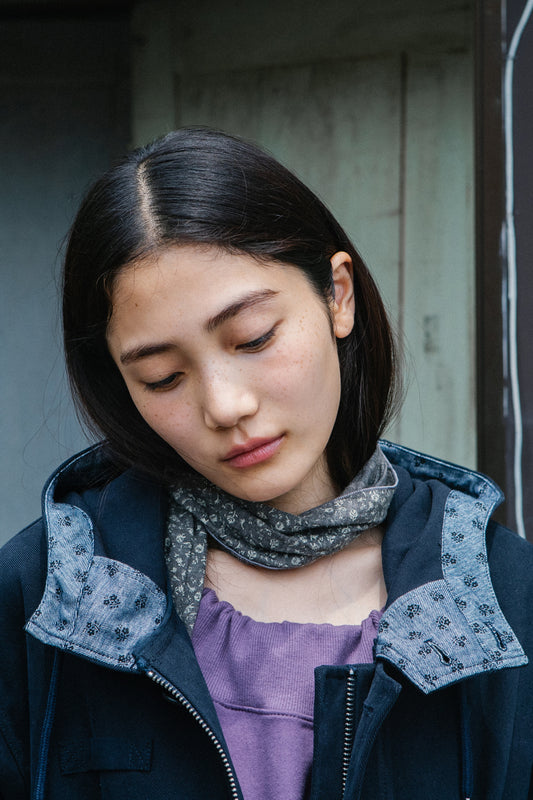 [9/21予約配送] VINTAGE FLORAL HOODED JACKET, NAVY