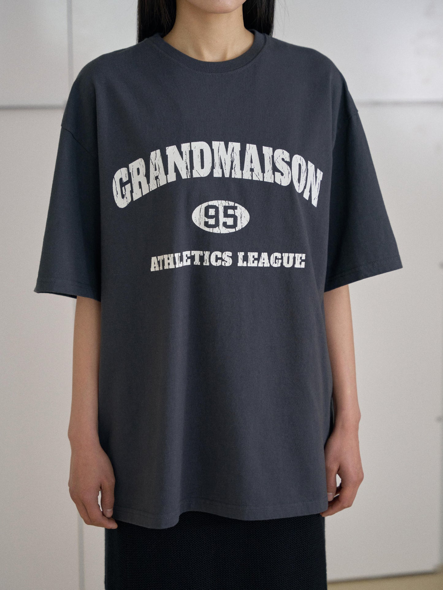 Crack Lettering Short Sleeve - Charcoal