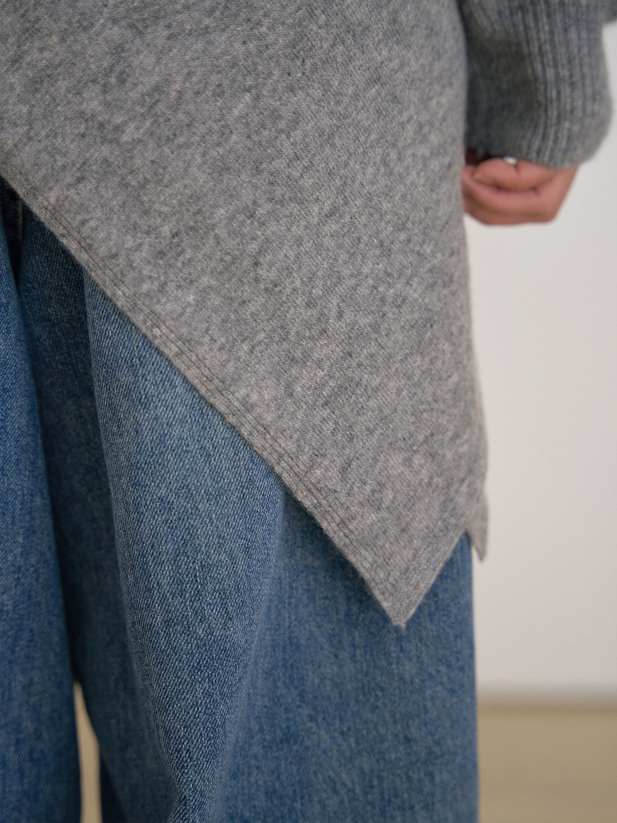 Cashmere Square Scarf - Gray 9