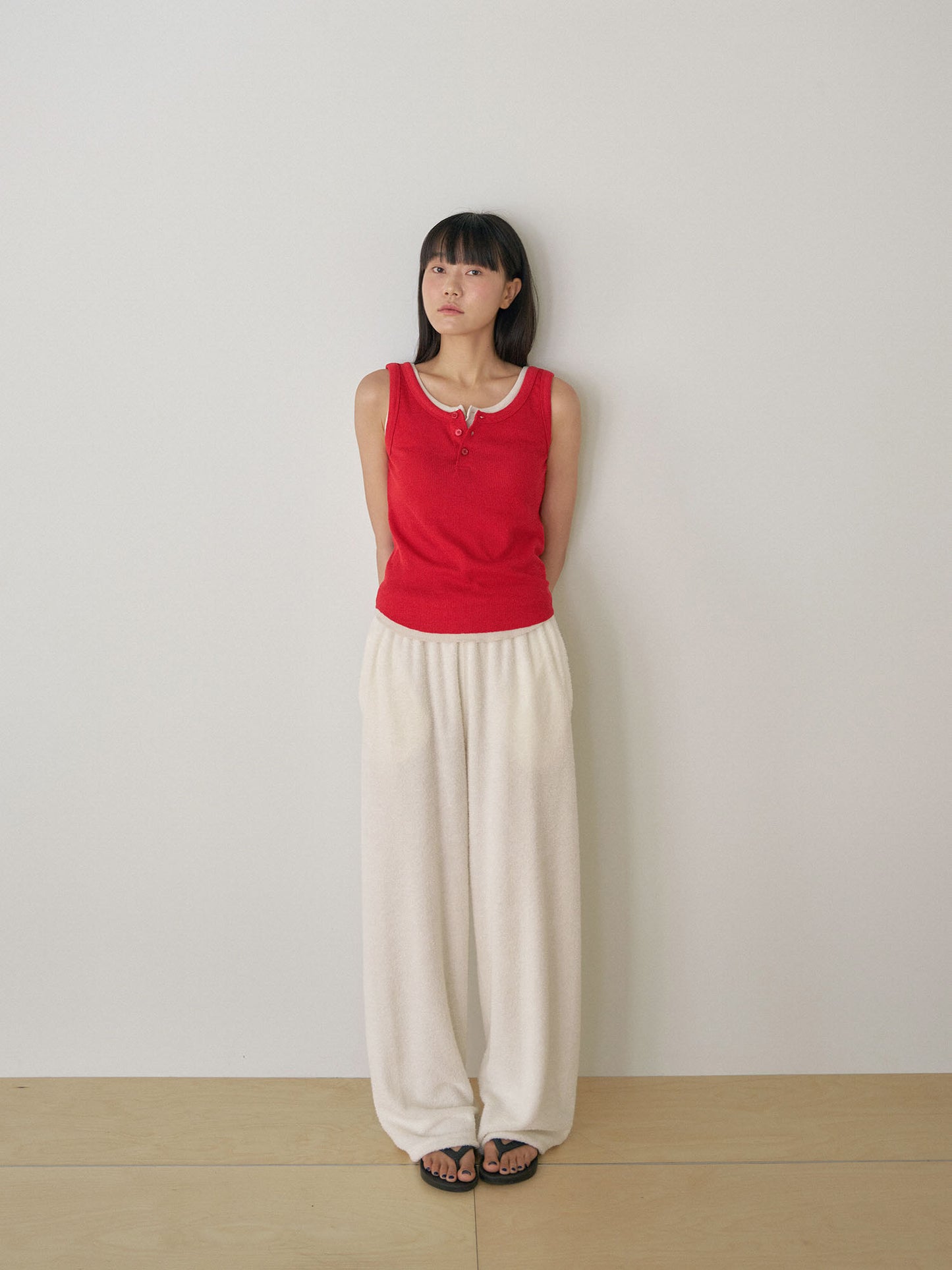 Waffle Button Sleeveless - Red