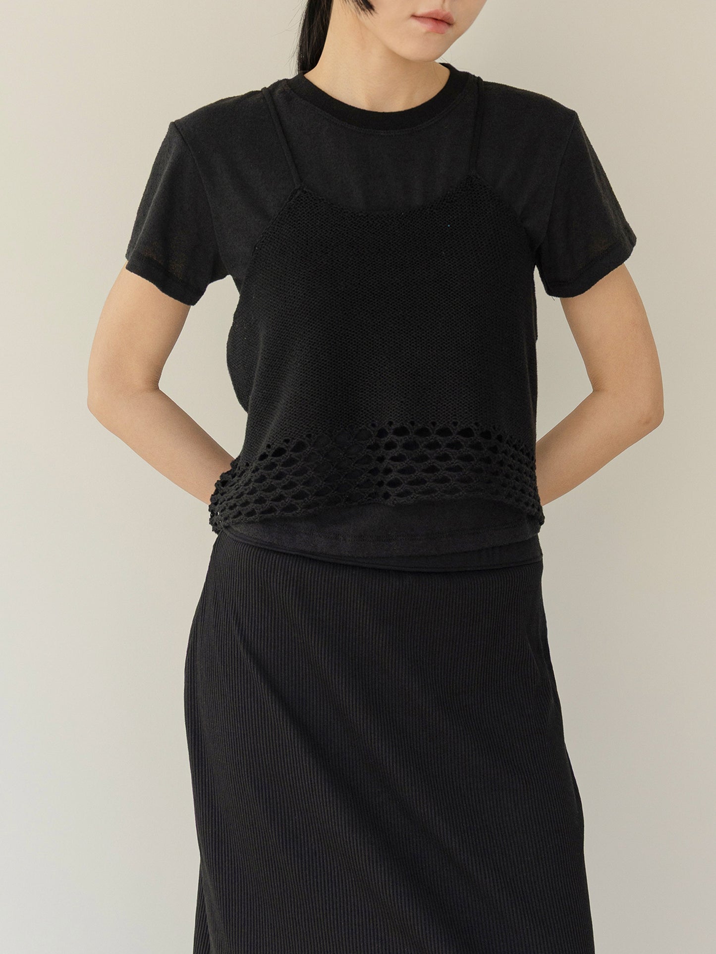 Block Sleeveless-BLACK
