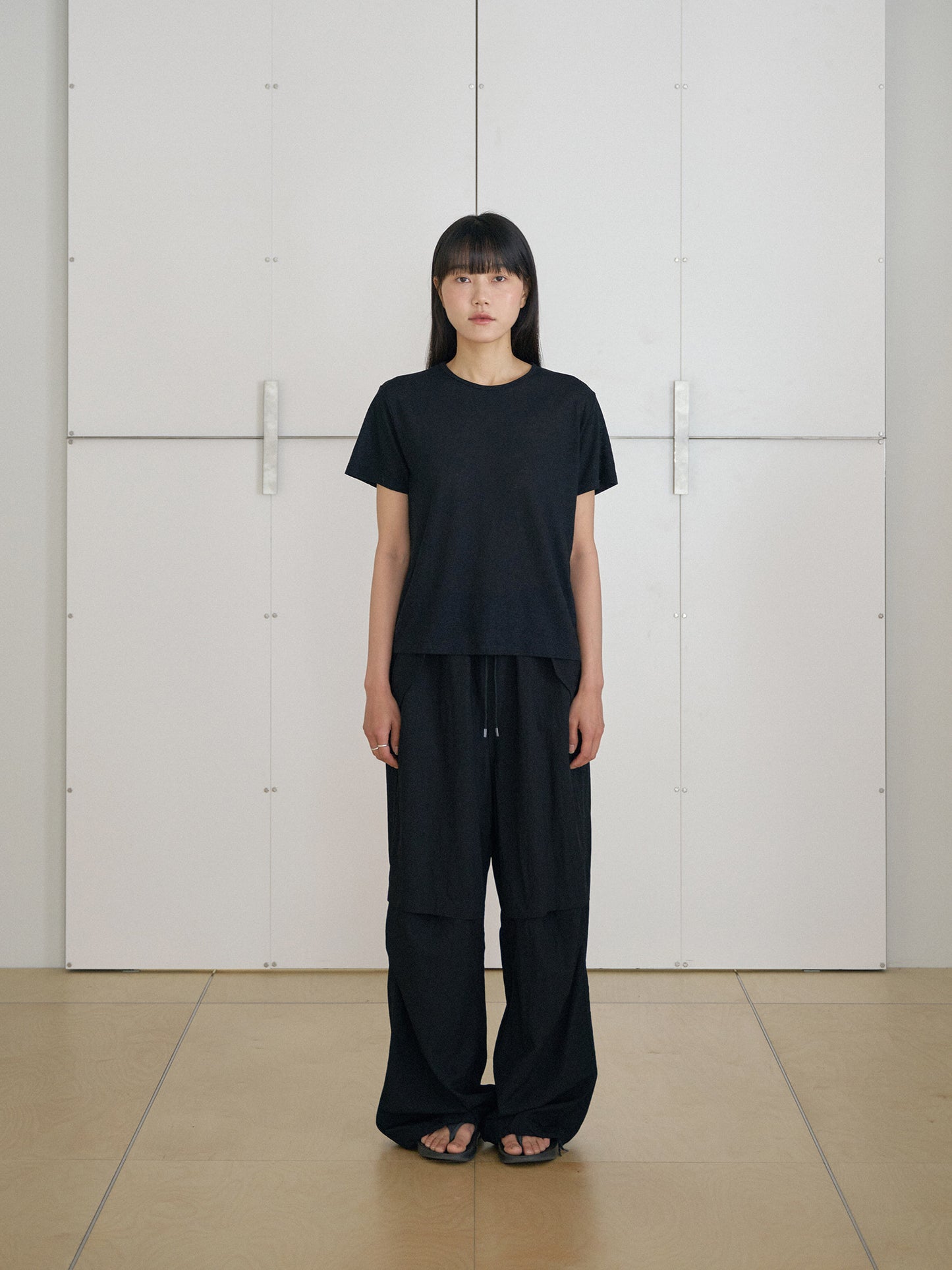 Linen Basic Short Sleeve - Black
