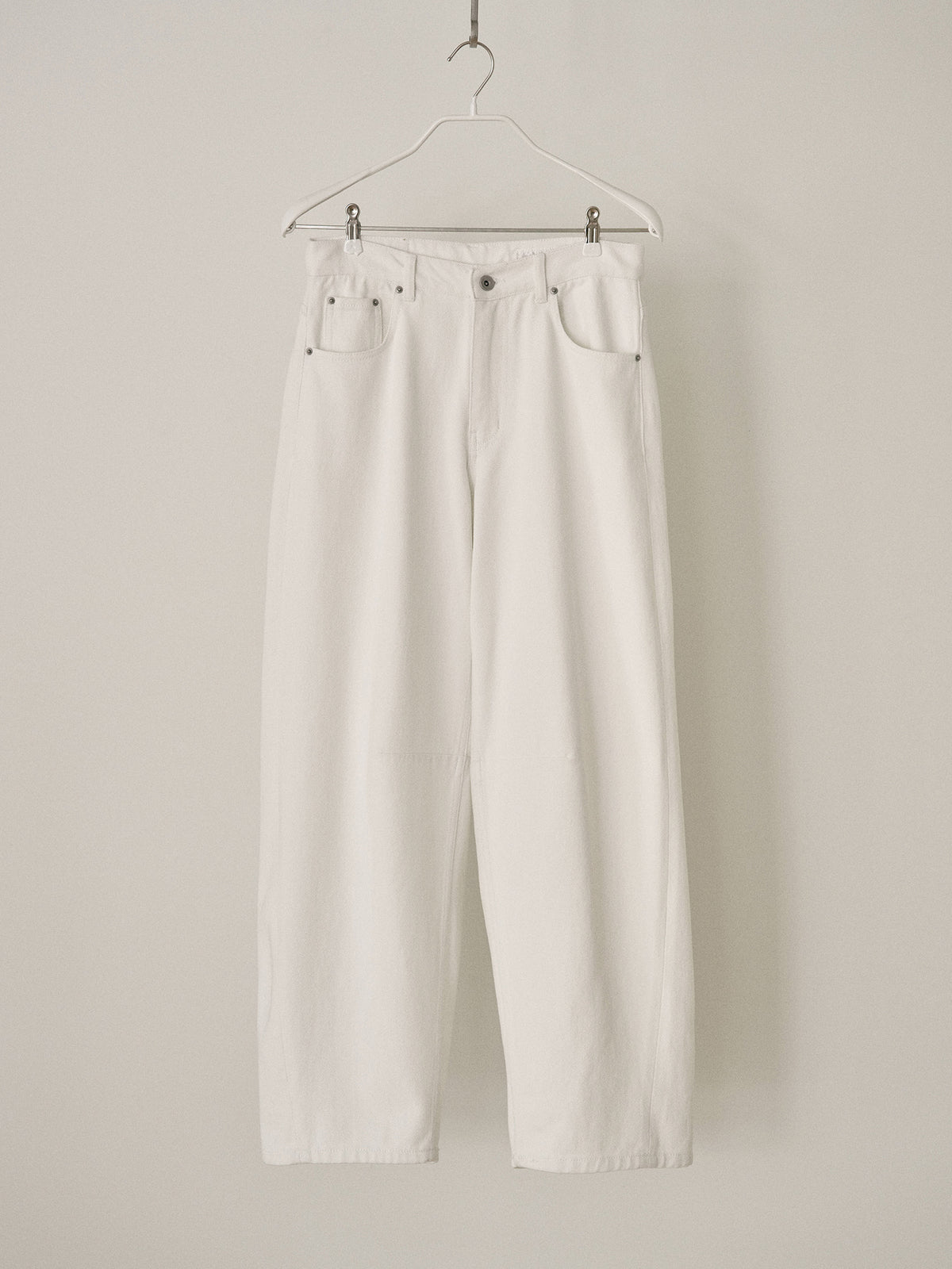 MARAN Curved Denim Pants - Ivory 商品画像18/21