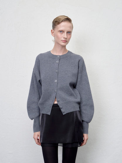 [ARIK. Arik AW] Asellus volume sleeve knit cardigan Melange Gray