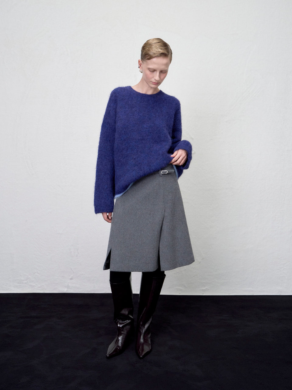 【ARIK. アリク AW】Shaula boxy alpaca knit jumper Violet Blue