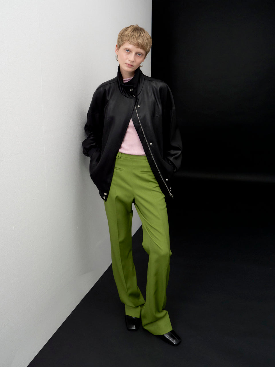 【ARIK. アリク AW】Rigil panel straight pants Grass green
