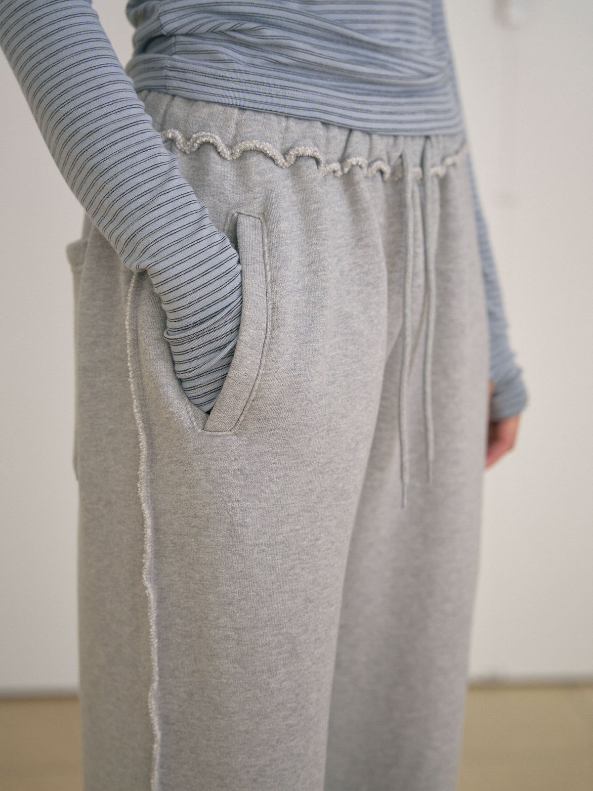 MARAN Flow Sweatpants - Gray 商品画像19/21
