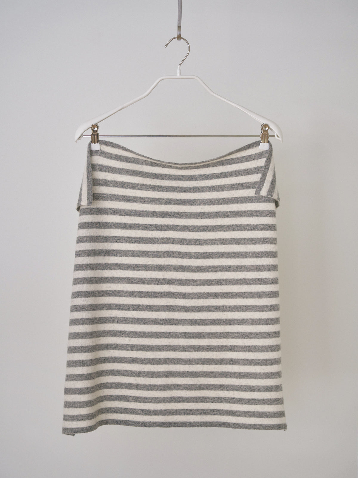 Stripe Square Scarf - Gray 10