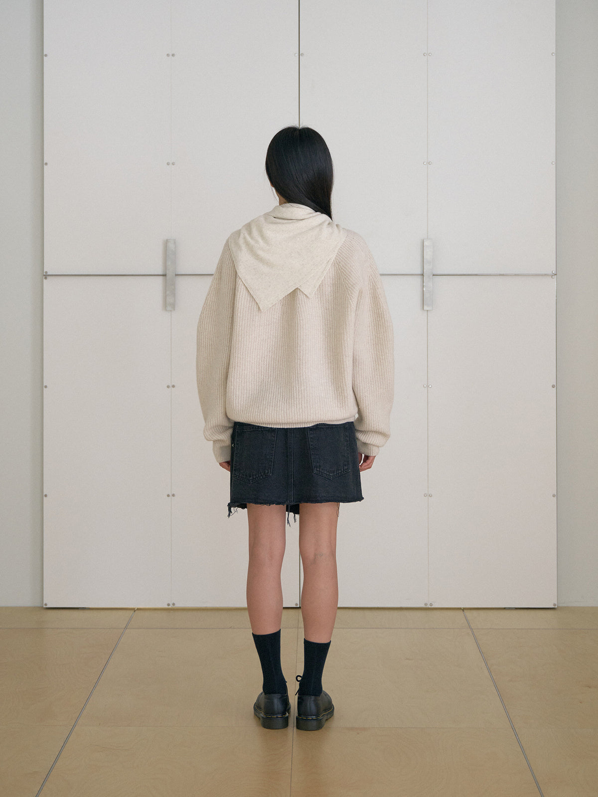 MARAN Wool V-neck Raglan Pullover - Oatmeal 商品画像20/21