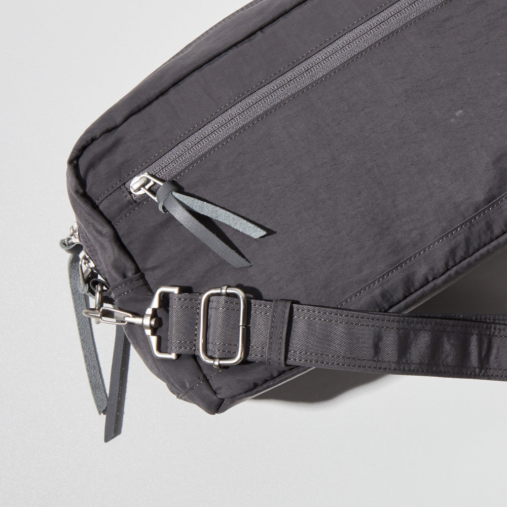 【Requisite レキジット】Cross bag 001 (Grey)