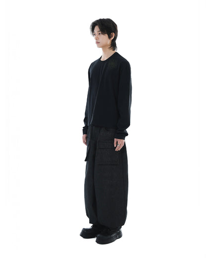 Distorted Flower Crop Long Sleeve_Black 