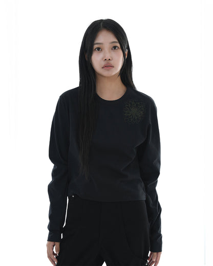 Distorted Flower Crop Long Sleeve_Black 