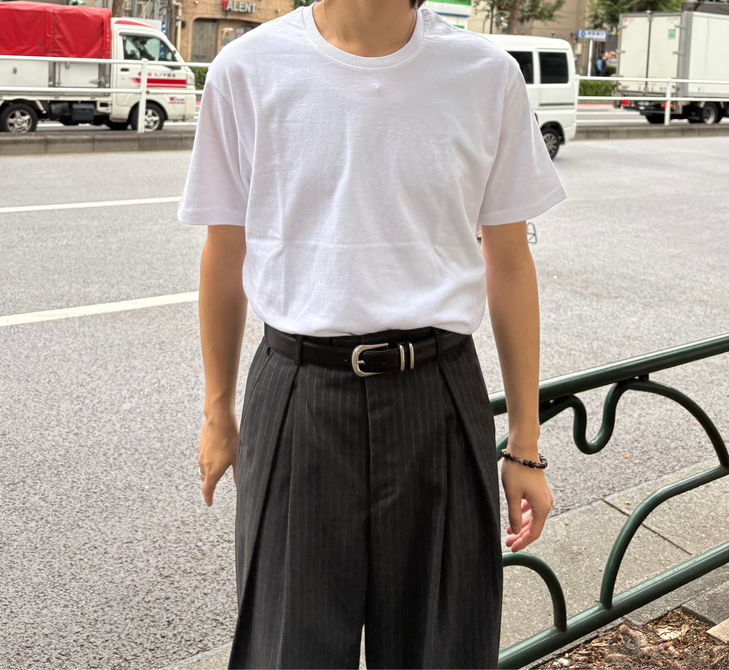 3パック エッセンシャル UネックTシャツ