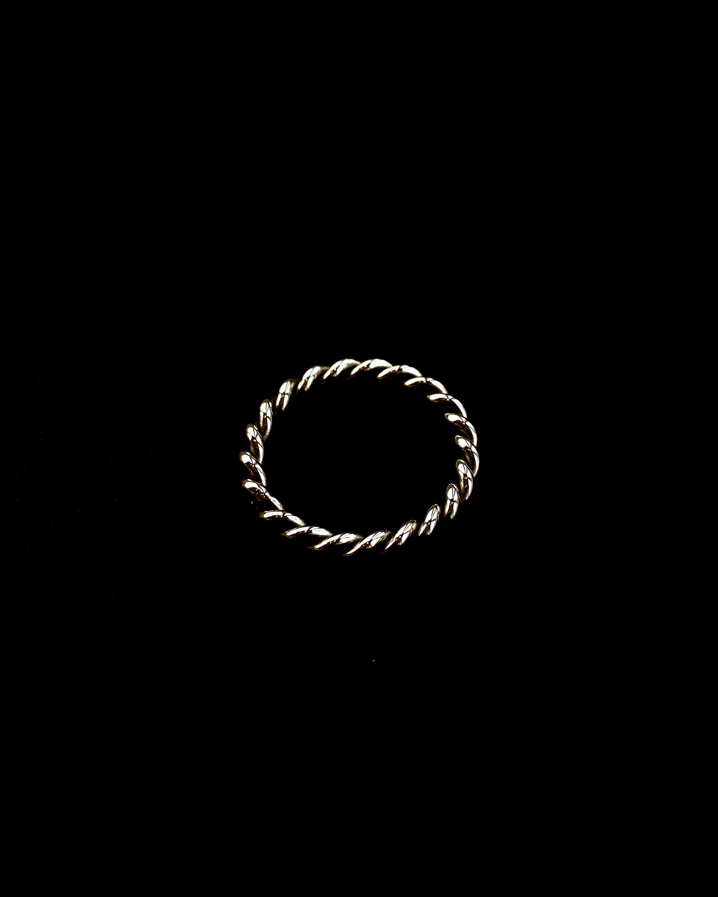 [Ready to ship] Twist Ring 