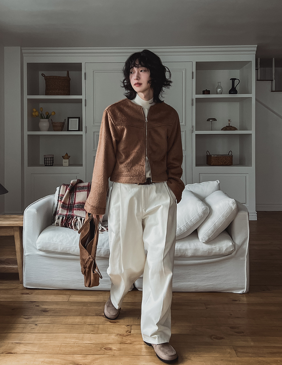 Soft Volume Tuck Wide Pants