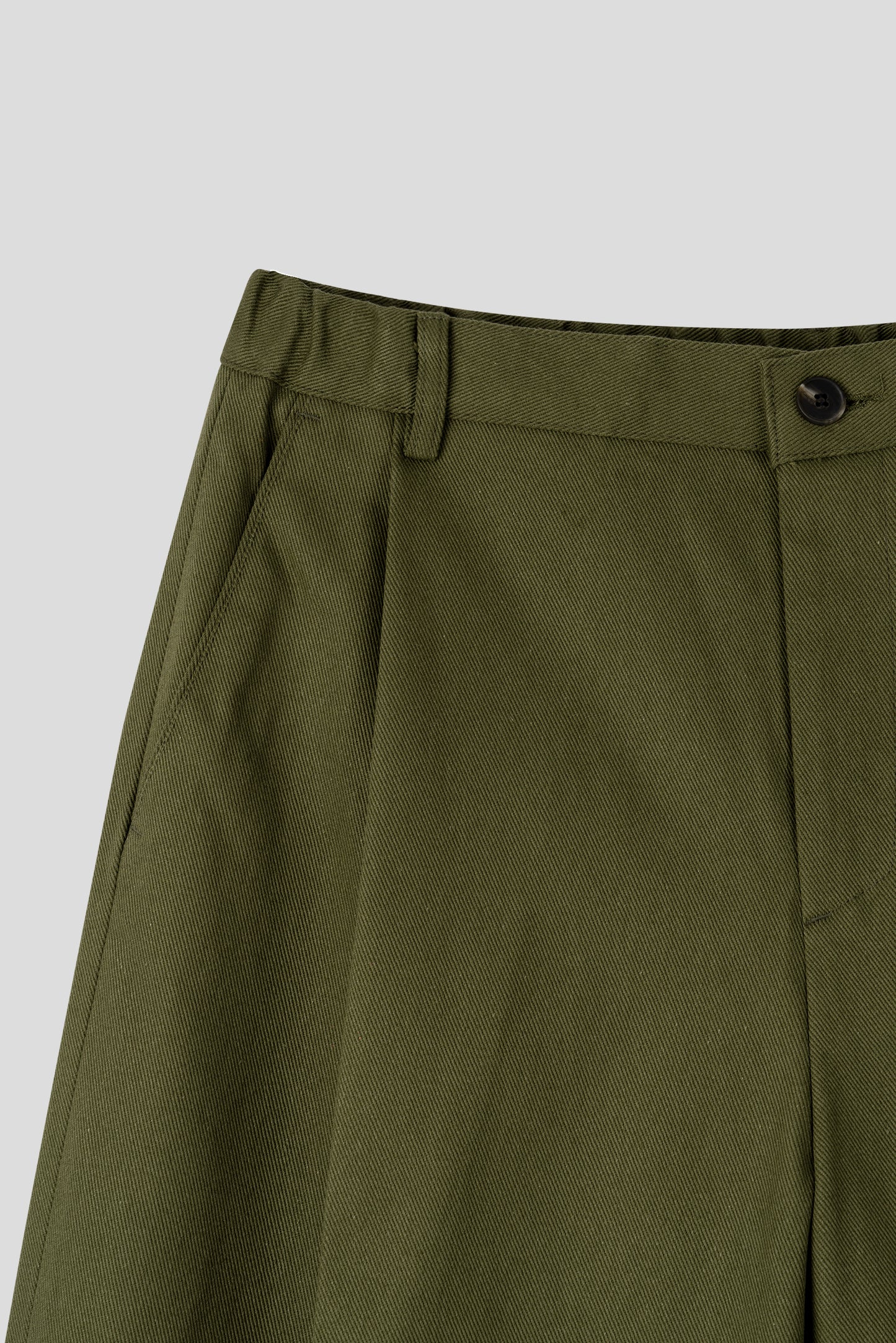 Soft Volume Tuck Wide Pants