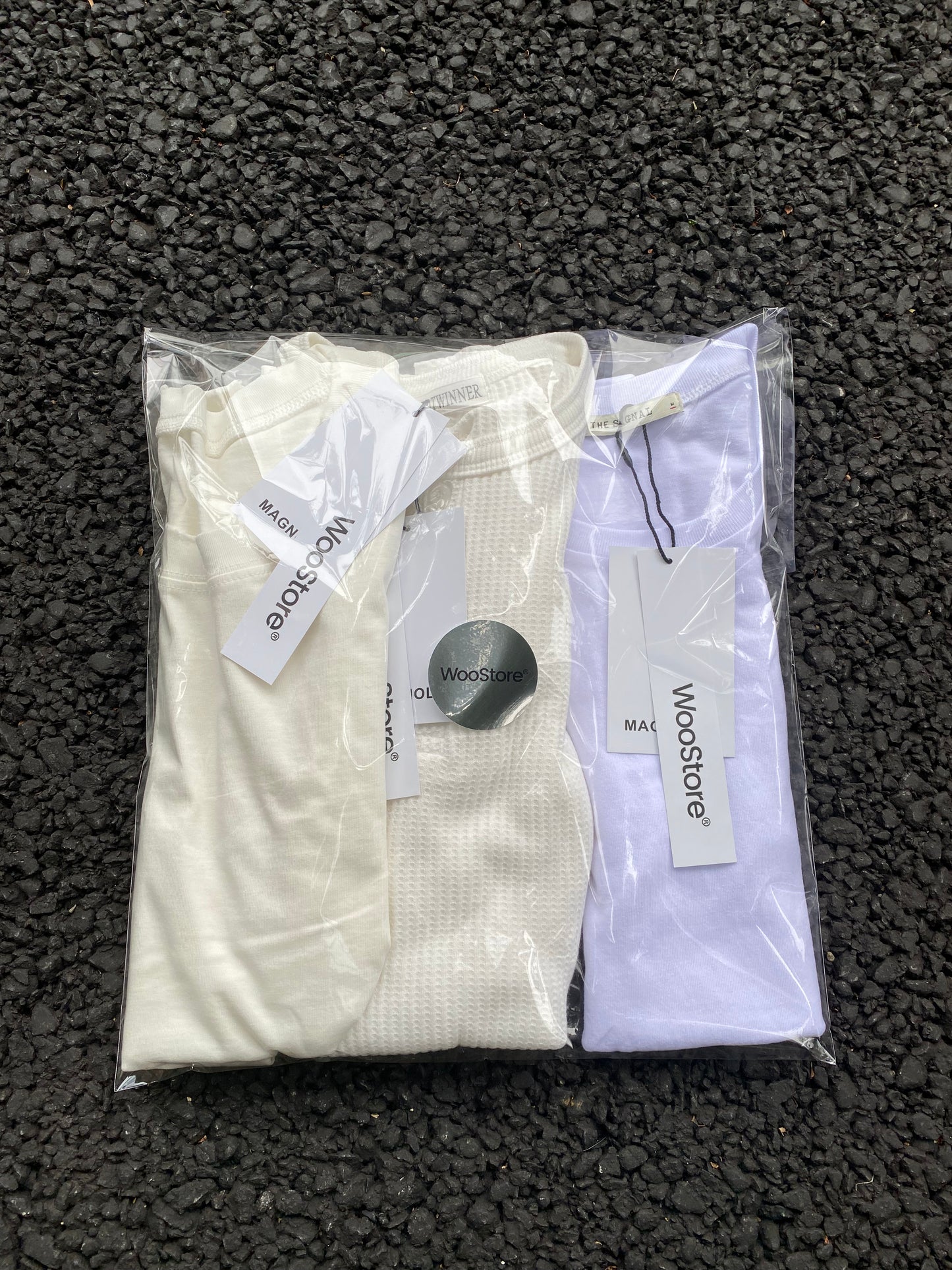 3パック エッセンシャル UネックTシャツ