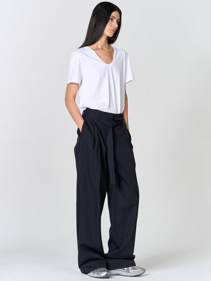 [MAGJAY][Pluvi] Stripe Belted Trousers