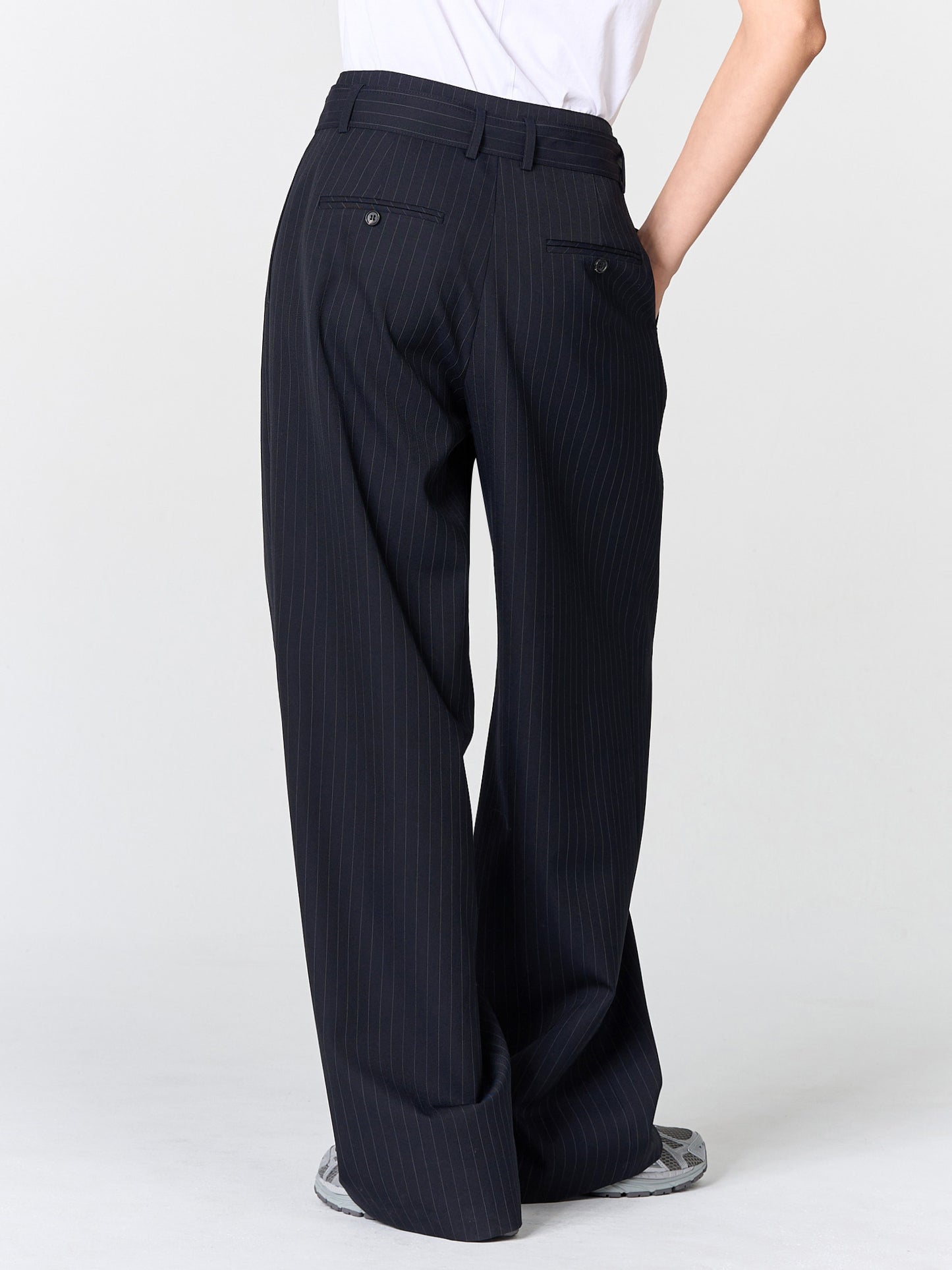 【MAGJAY】[Pluvi] Stripe Belted Trousers