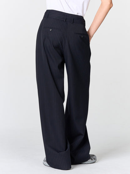 [MAGJAY][Pluvi] Stripe Belted Trousers