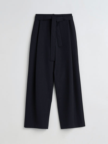 [MAGJAY][Pluvi] Stripe Belted Trousers
