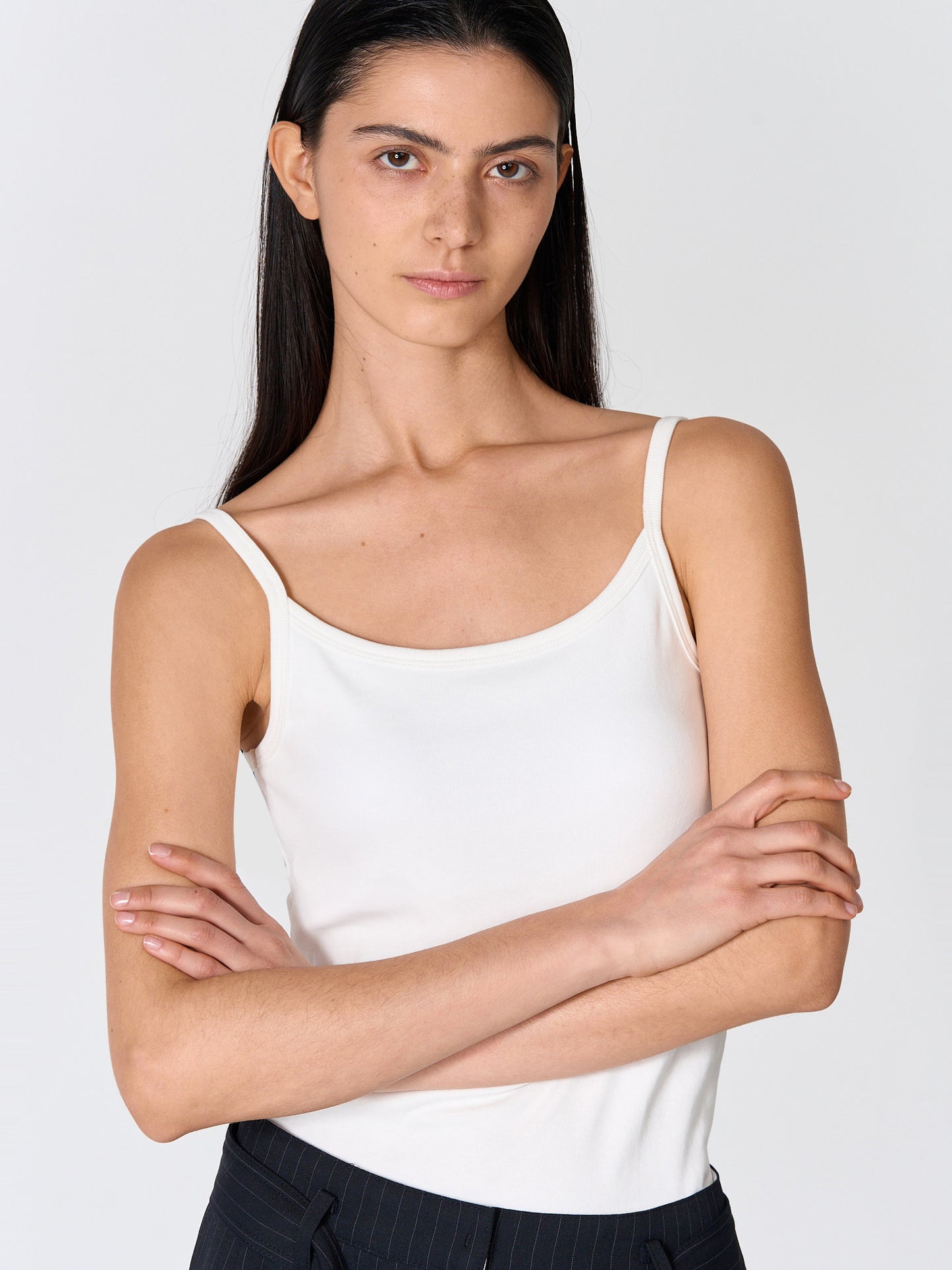 Cotton Fitted U-Neck Sleeveless Top 