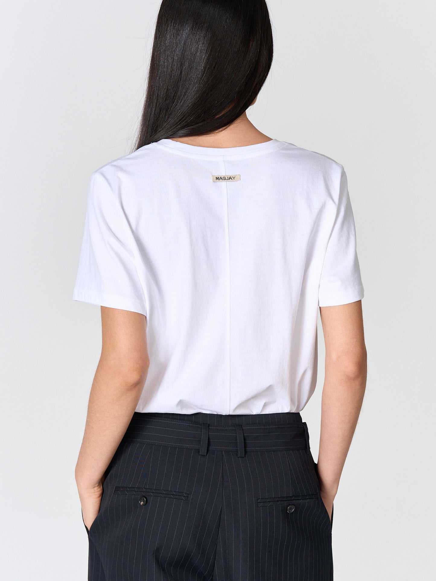 【MAGJAY】Soft cotton u-neck t-shirt