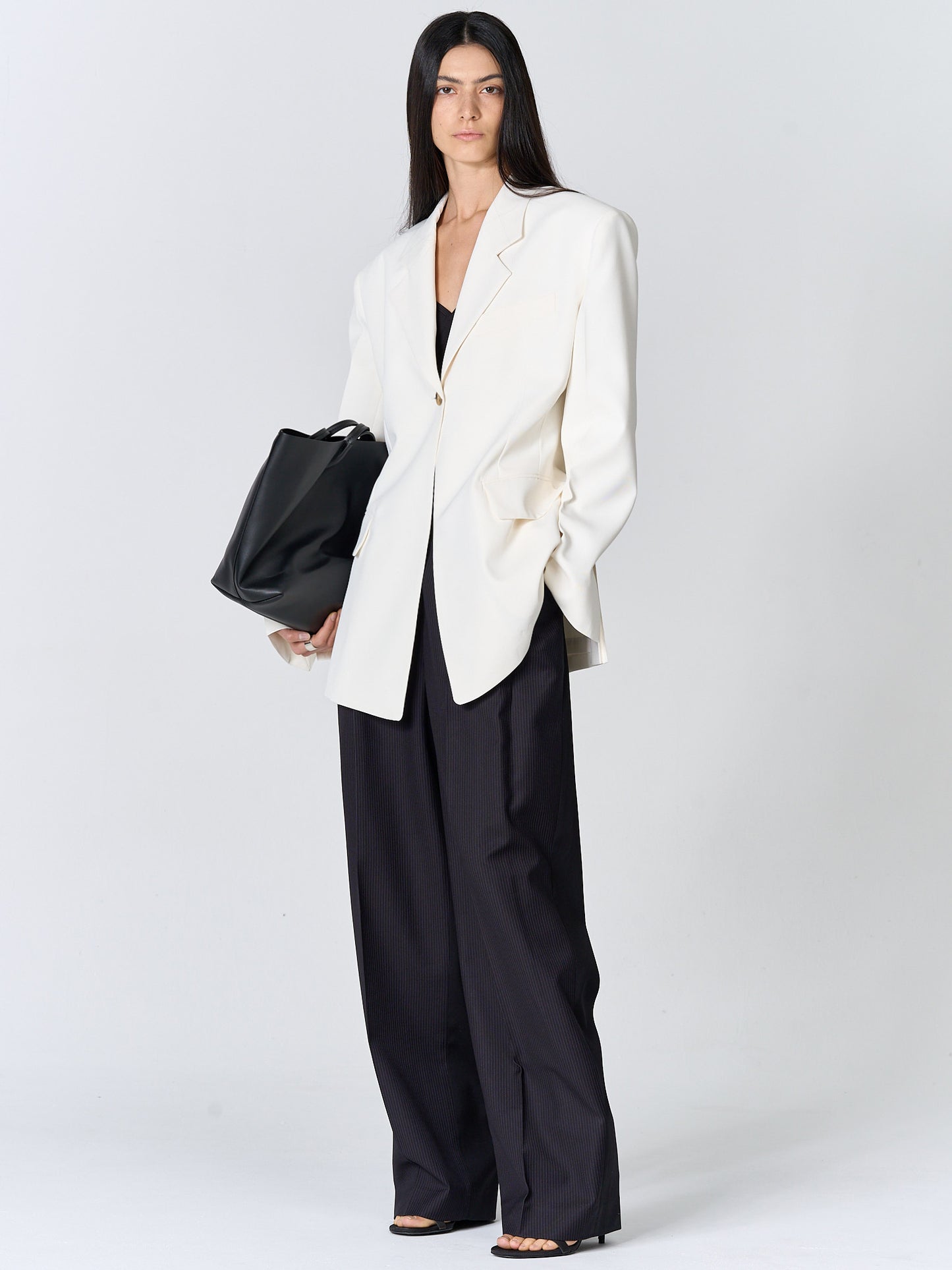 【MAGJAY】V-Neck Sleeveless Top