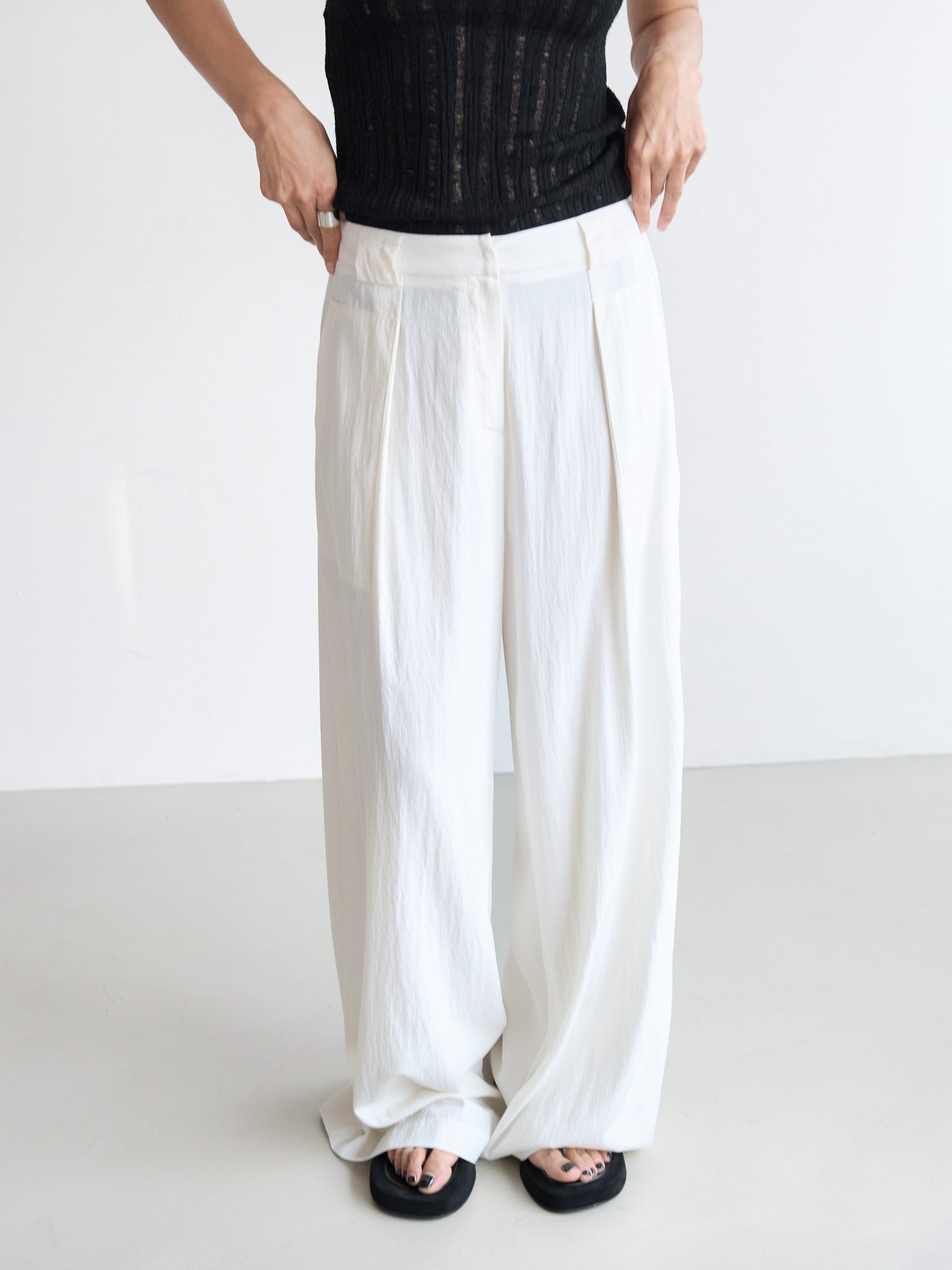【MAGJAY】Breeze Low-Rise Trousers