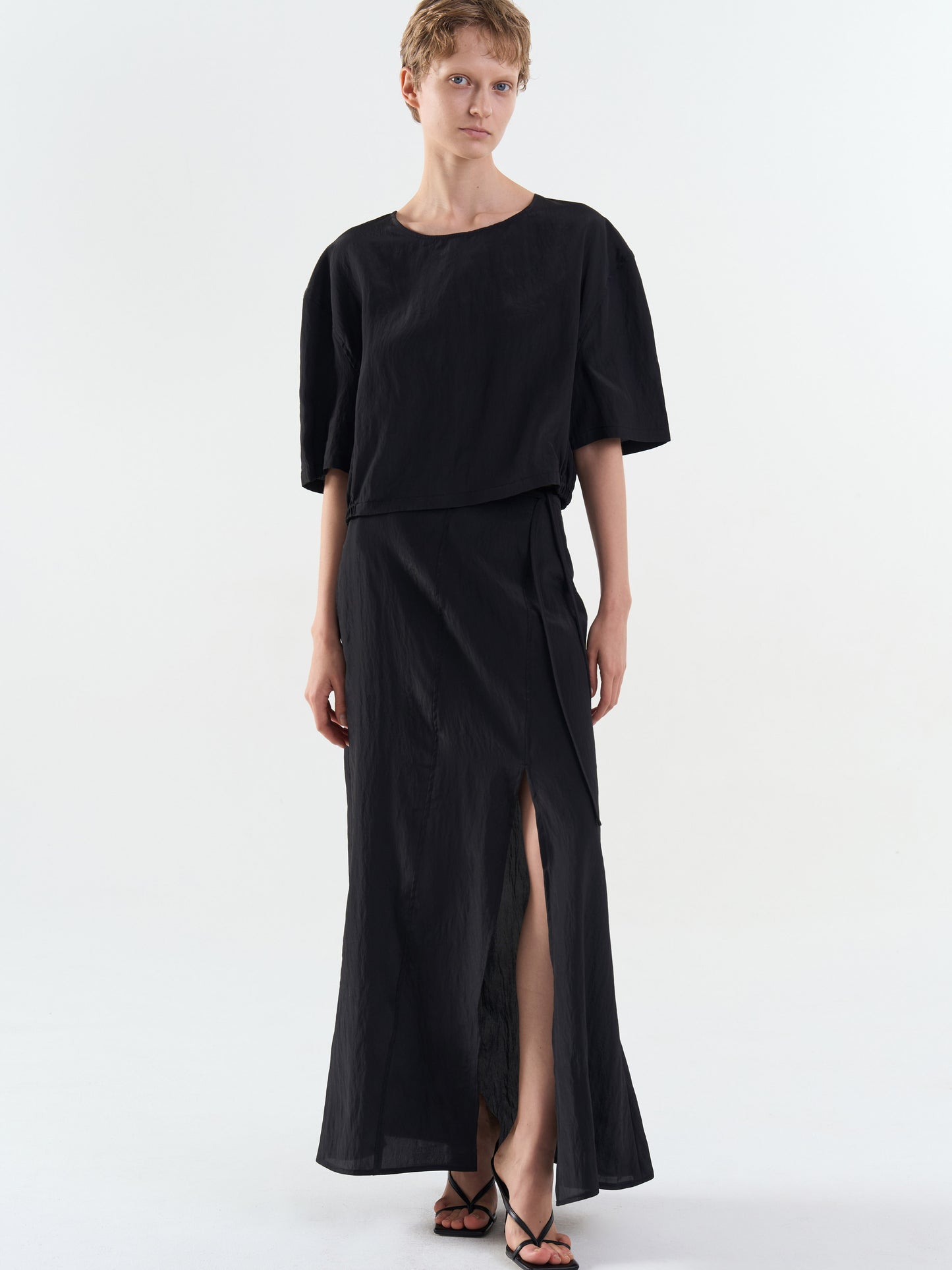 【MAGJAY】[Namun Plubi] Breeze Slit Midi Skirt