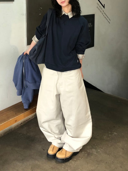 Round Silhouette Denim Pants
