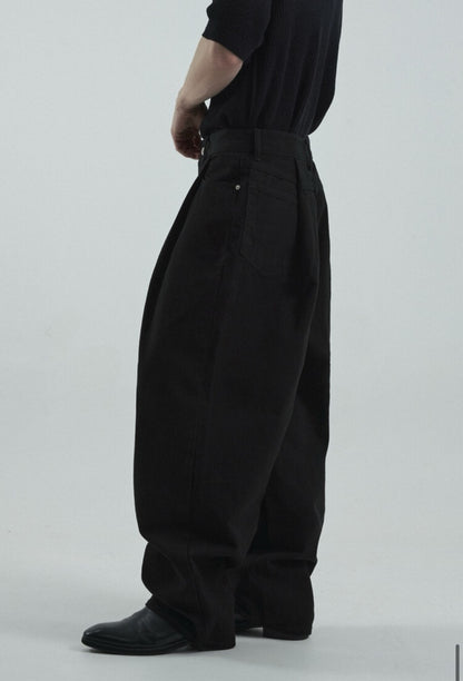 Wide Tuck Denim Pants