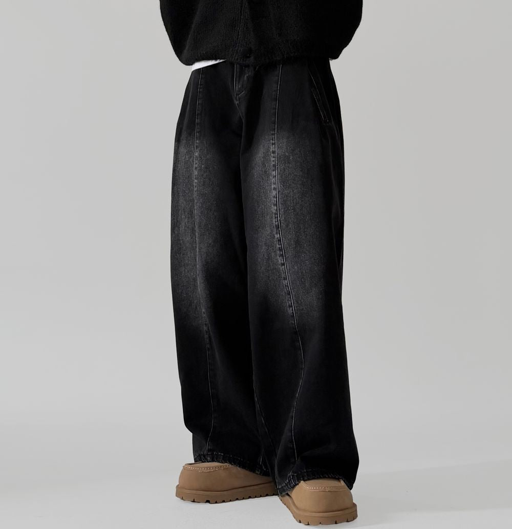 Pin Tuck Balloon Denim Pants