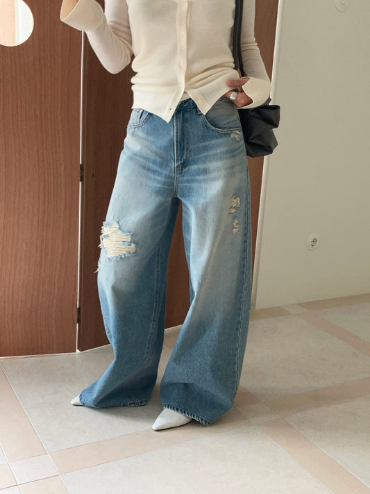 A MA:DE Nova denim pants
